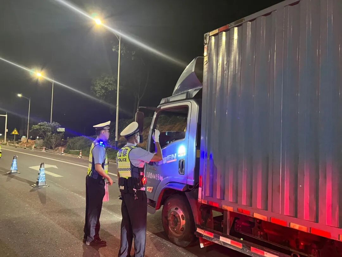 白沙：整治交通违法乱象 筑牢道路运输安全防线