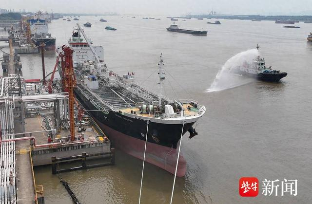 迎战强对流天气 扬州海事全链条守好危化品水上运输关口